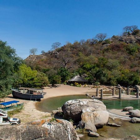 Mufasa Eco Lodge Monkey Bay Exterior foto