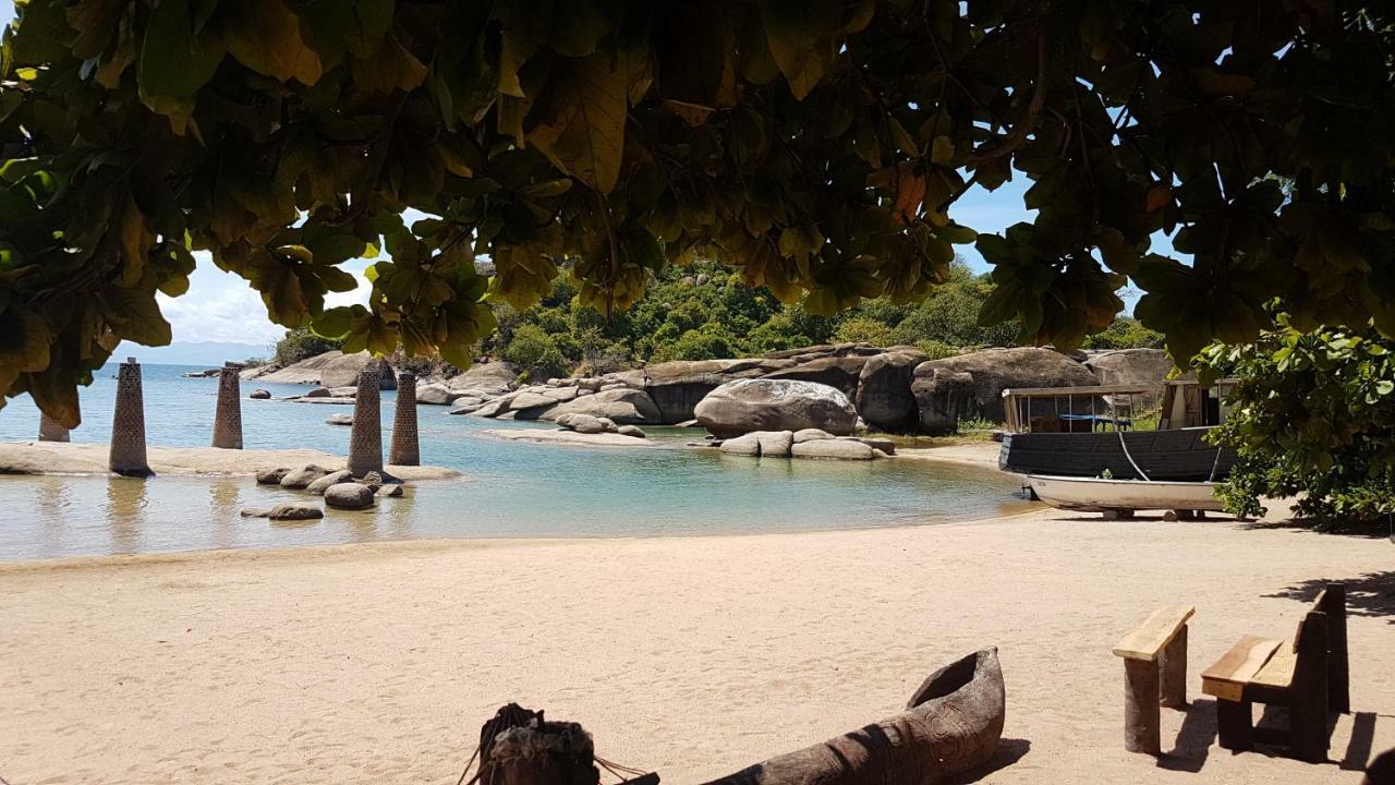 Mufasa Eco Lodge Monkey Bay Exterior foto