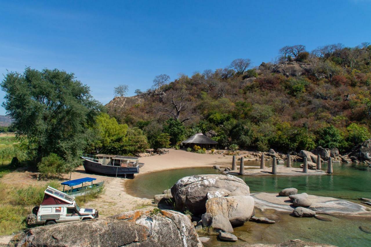 Mufasa Eco Lodge Monkey Bay Exterior foto