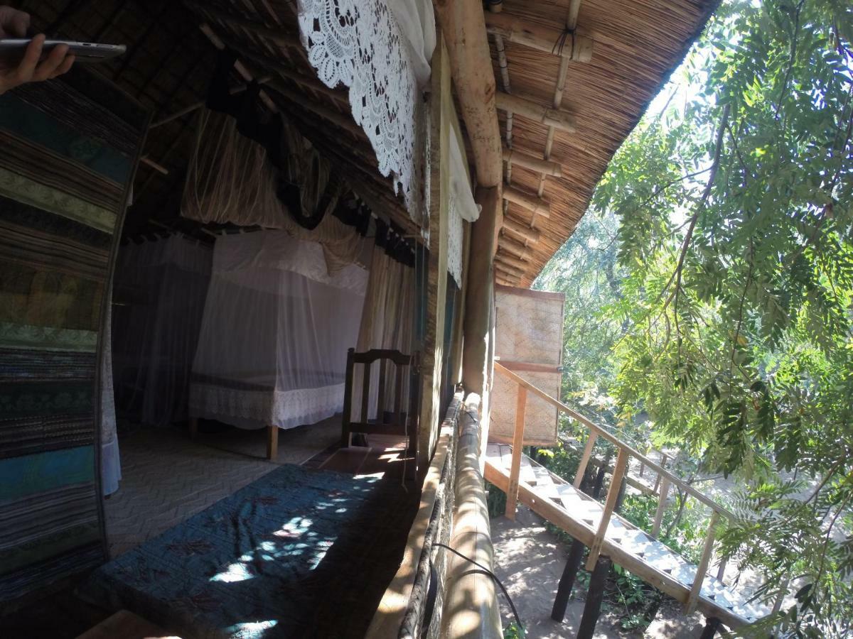 Mufasa Eco Lodge Monkey Bay Exterior foto